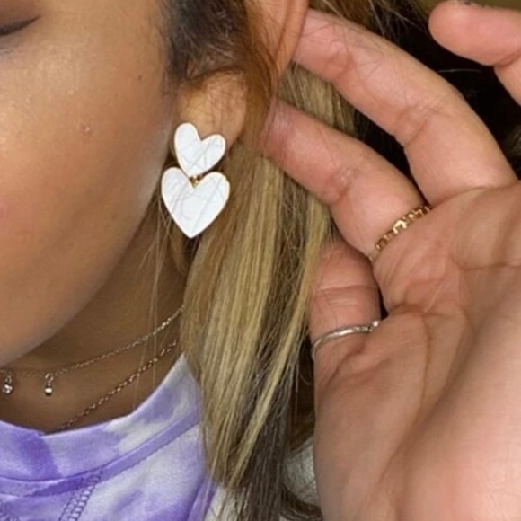 Double heart earrings - Picture 6 of 8